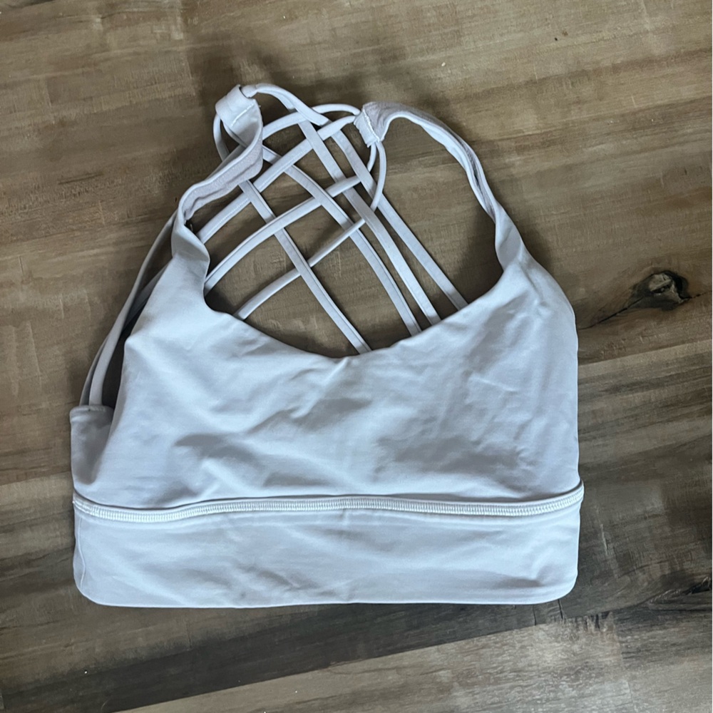 White crossback lululemon bra